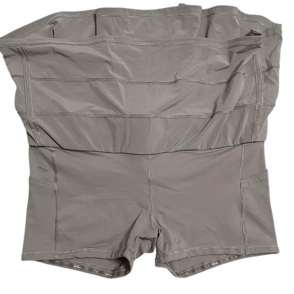 Lululemon Women Dark Chrome Gray Pace Rival Skirt 4-way Stretch 13” Skort 12 Reg - Picture 9 of 10